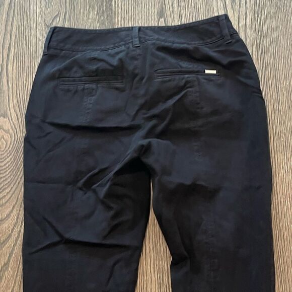 White House Black Market Slim Leg Black Mid Rise Jeans Size 0 - Picture 7 of 9